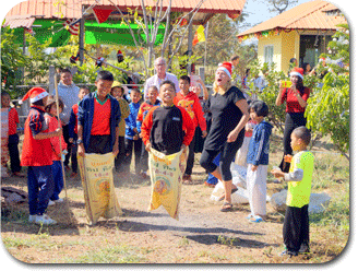 Volunteers needed - Christmas Party for 300 underprivileged children