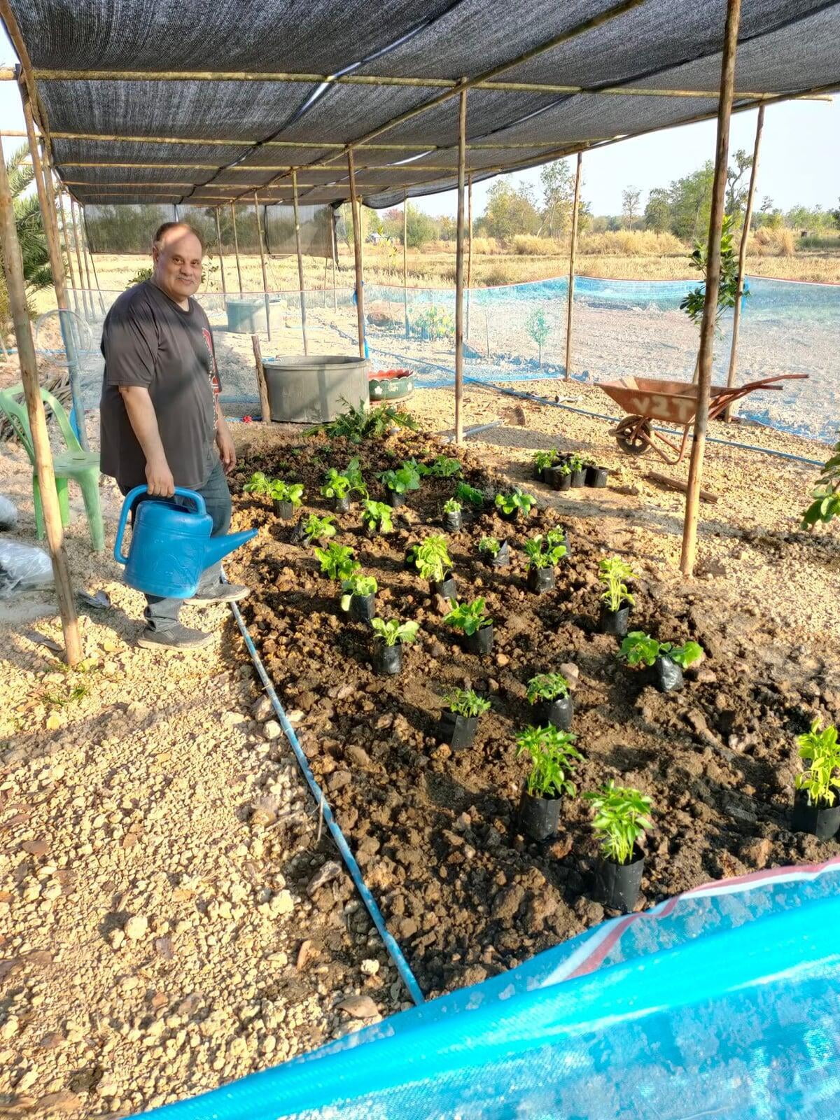 Our oldest expat from Udon Thani - thank you for coming